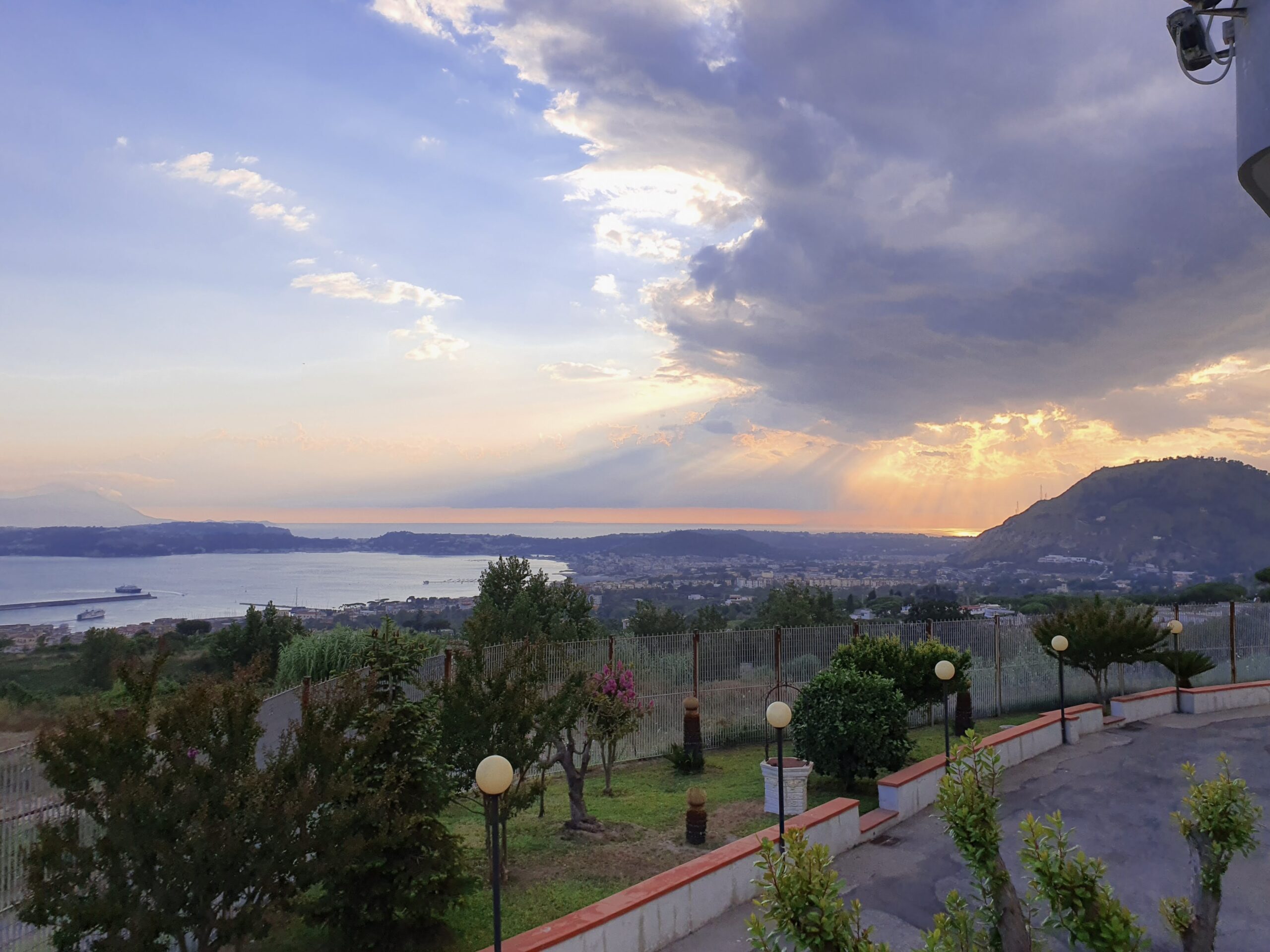 Pozzuoli07-07-2024 alle 18:39:13 5